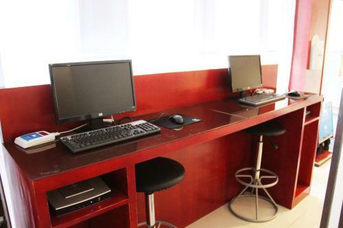 Hotel Hanting Express Chongqing Qixinggang