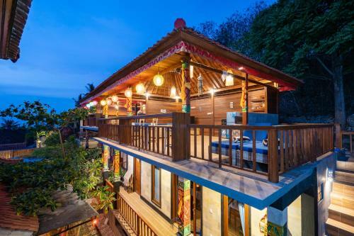 Breeze Villa