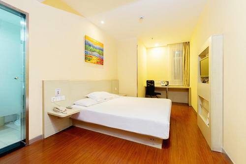 Hanting Hotel Chongqing Shangqing Temple Branch