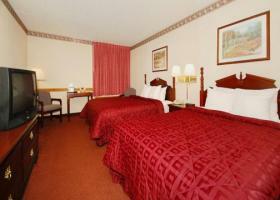 Hotel Comfort Inn At Thousand Hills