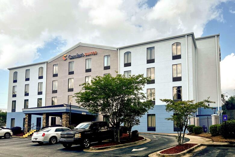 Hotel Comfort Suites