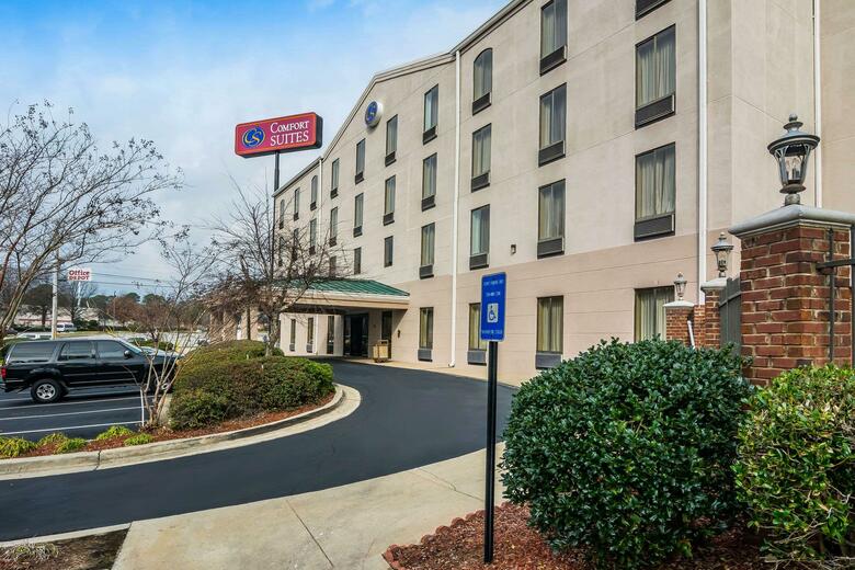 Hotel Comfort Suites