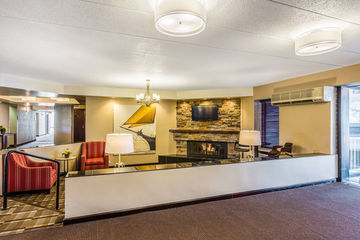 Hotel Comfort Inn Airport