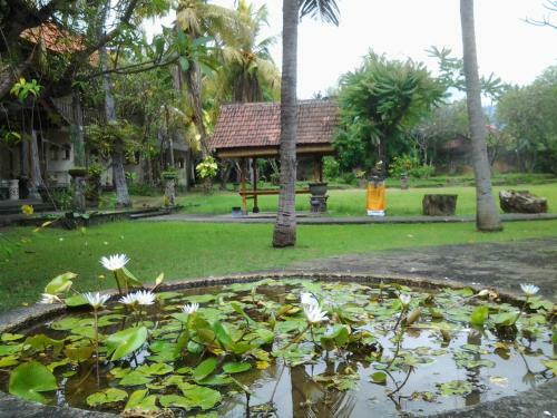 Hotel Nirwana Sea Side Cottages