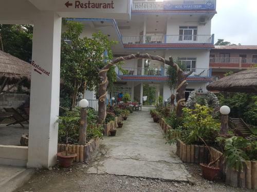 Hotel Shiva's Dream