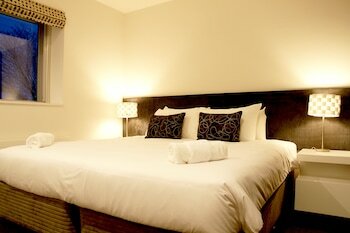 Aparthotel Kira Kira