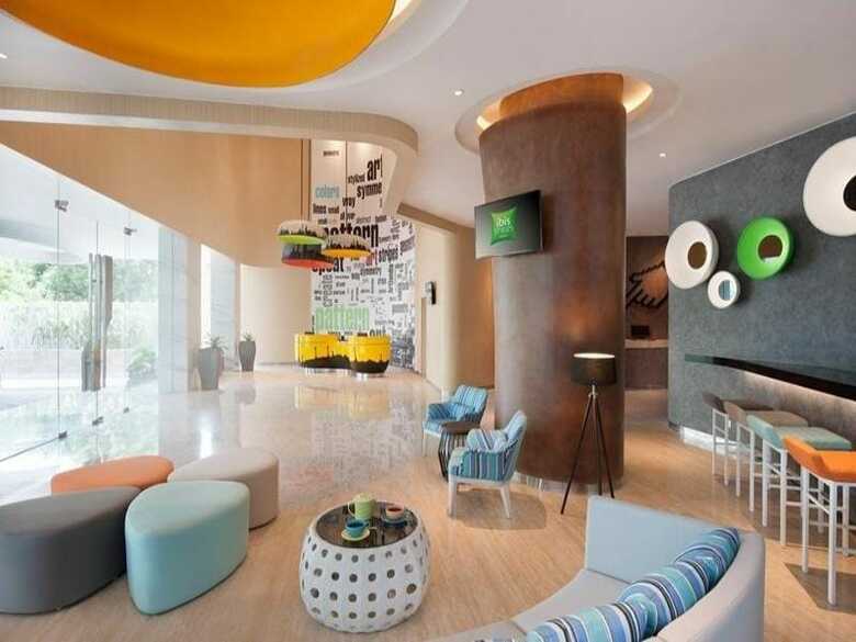 Hotel Ibis Styles Surabaya Jemursari