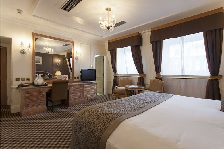 Hotel Thistle Hyde Park