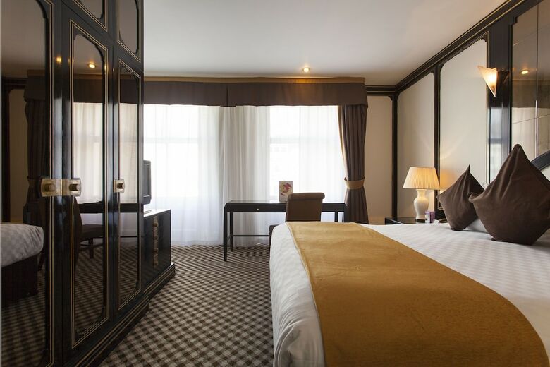 Hotel Thistle Hyde Park