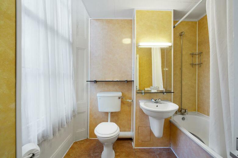 Hotel Bayswater Inn