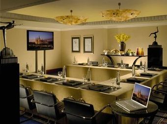 Radisson Blu Alcron Hotel
