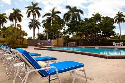 Hotel Doubletree By Hilton Miami Airport