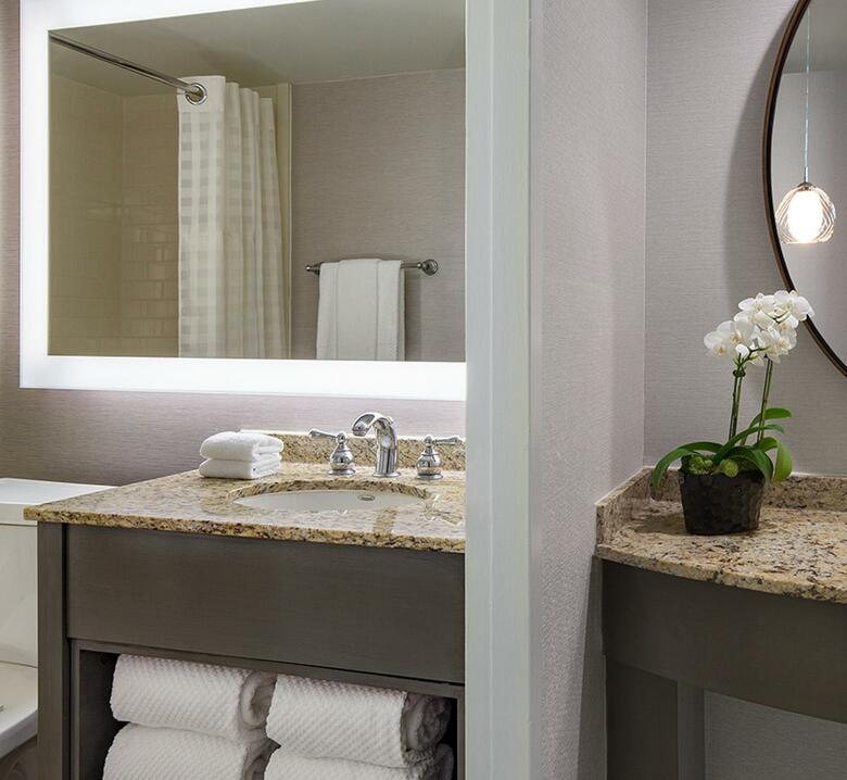 Hotel Embassy Suites Philadelphia - Center City