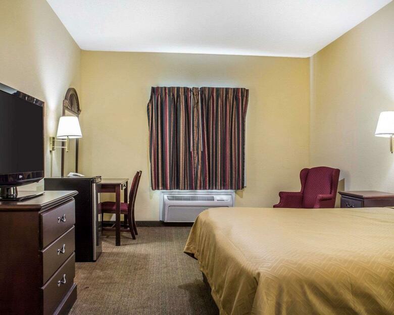 Hotel Econo Lodge Airport