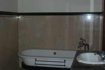 Hotel Dwaraka The Royal Villas