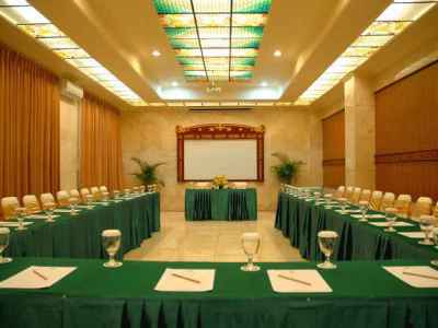 Hotel Grand Rosela