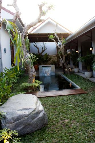 Grand Marto Hotel
