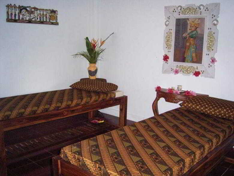 Hostal Hotel Bunga Permai
