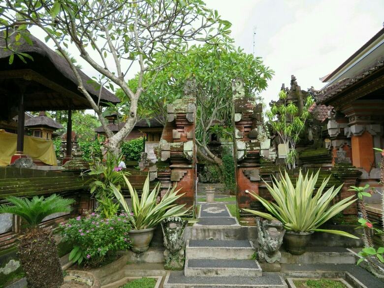 Hostal Odah Ayu Guest House