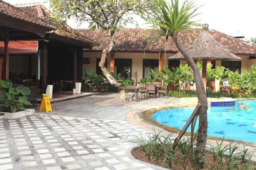 Indi Hotel