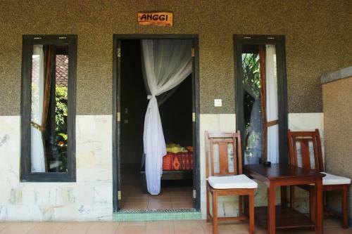 Hostal Mai Mondok Guest House