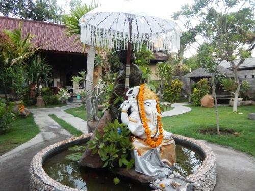 Hostal Mai Mondok Guest House