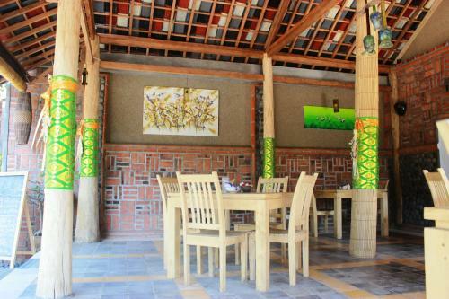 Hostal Mai Mondok Guest House