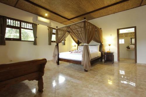 Hostal Pekak Mangku Guest House