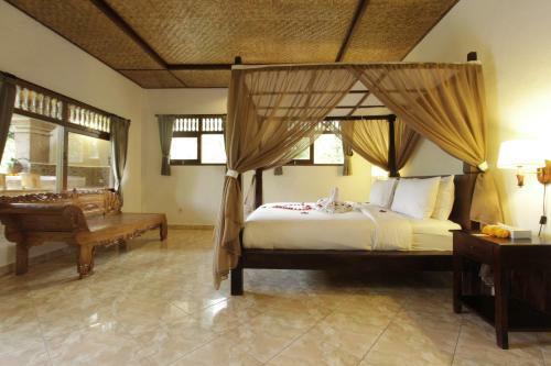 Hostal Pekak Mangku Guest House