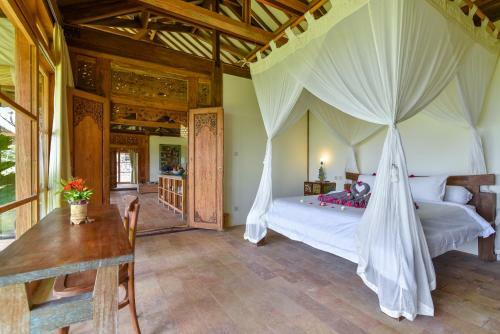 Villa Sumberkima Hill Retreat