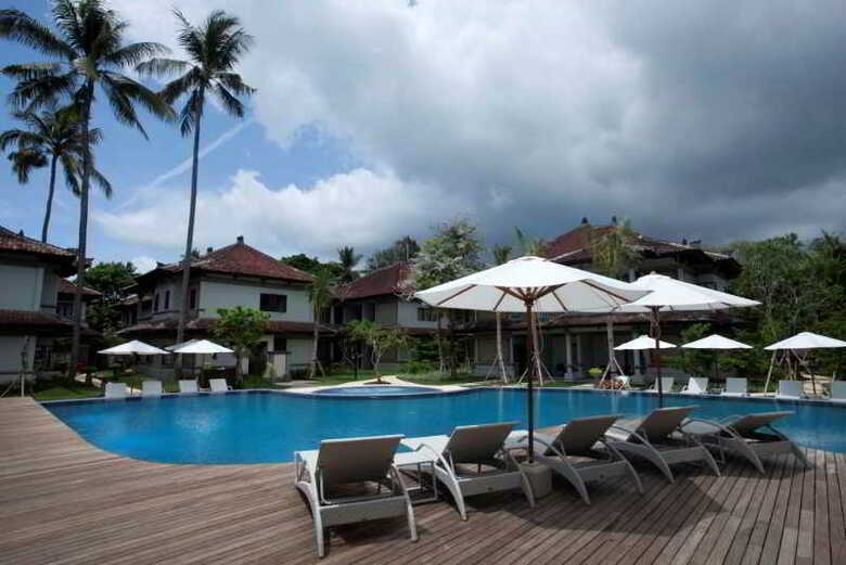 Grand Whiz Hotel Nusa Dua Bali