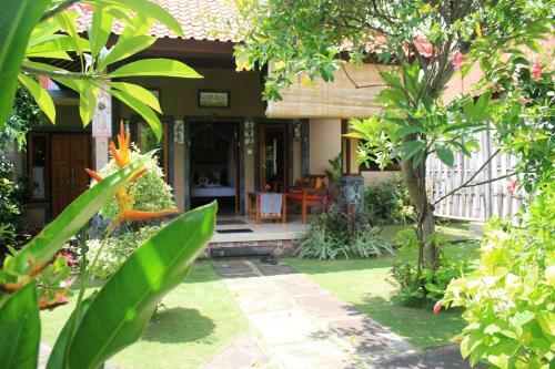 Hostal Pondok Shindu Guest House
