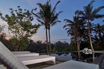 Hotel Pertiwi Bisma 1