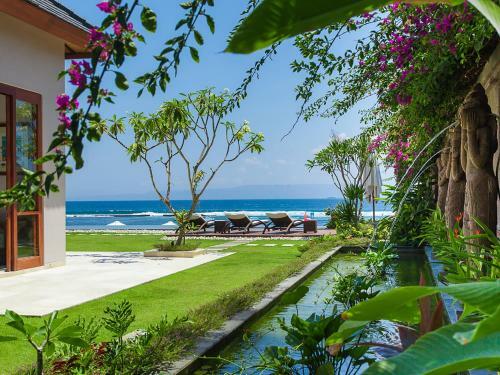 Villa Tirta Nila Beach House