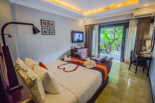 Hotel The Lokha Legian Resort And Spa