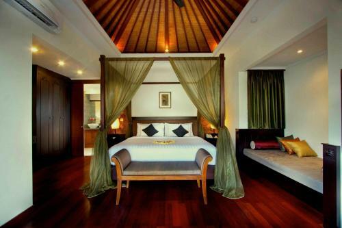 The Khayangan Dreams Villa, Seminyak