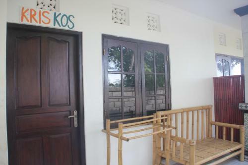 Hostal Kris Kos