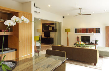Hotel Cicada Luxury Townhouses
