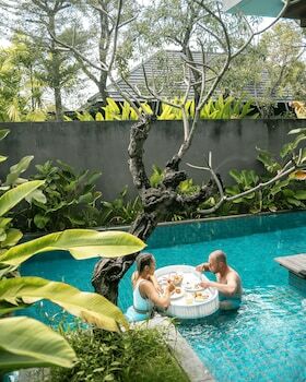 Javana Royal Villas