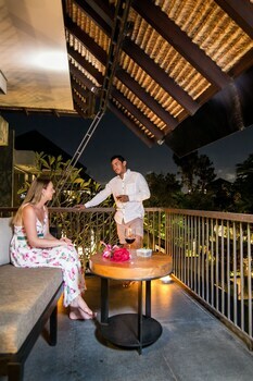Javana Royal Villas