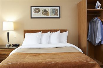 Hotel Comfort Inn Winnipeg Airport