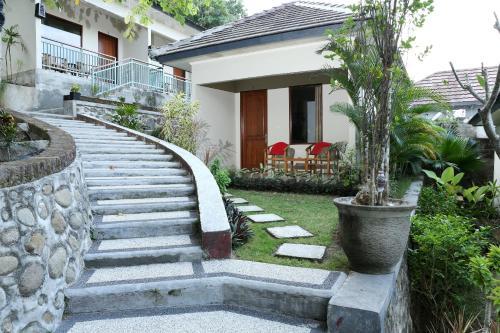 Hostal Senggigi Cottages Lombok