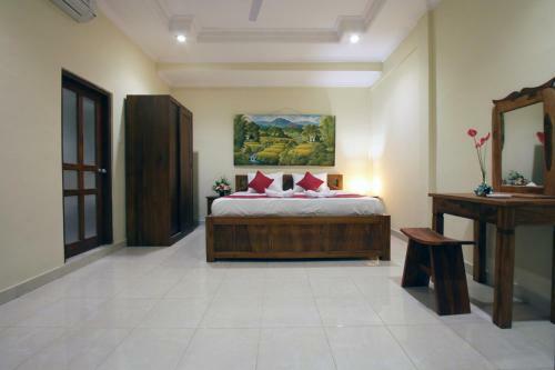 Hostal Pondok Loris Guest House