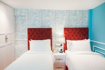Deluxcious Heritage Hotel