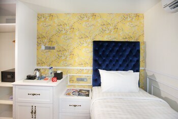 Deluxcious Heritage Hotel