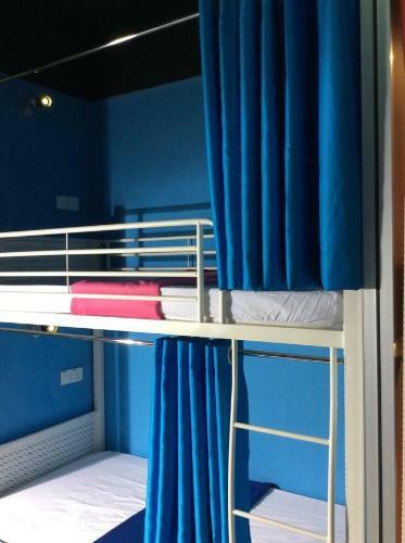 Albergue Milky Coat & Sunny Side