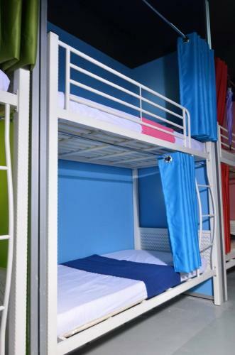 Albergue Milky Coat & Sunny Side