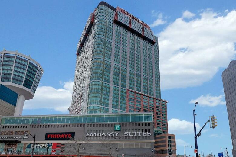 Hotel Embassy Suites Niagara Falls - Fallsview