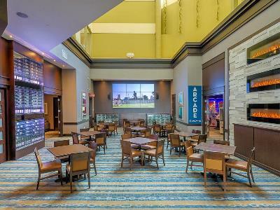 Hotel Embassy Suites Niagara Falls - Fallsview