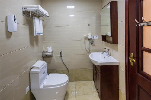 Waifiden Grand Easter International Apartment